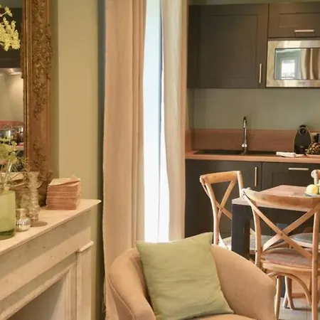 Maison Madamicella Hotel *